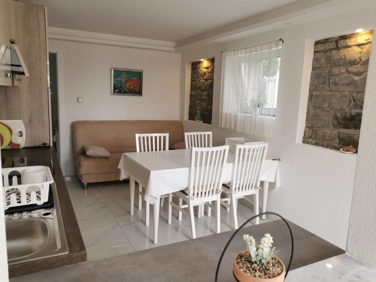Apartma Kantina 안카란 외부 사진